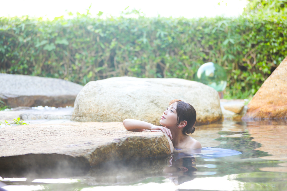 海と温泉、そして体験を楽しむ「太地温泉 花いろどりの宿花游（かゆう）」