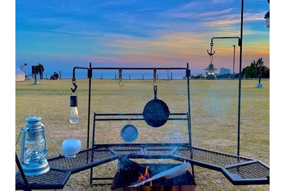 @_camp_ko (https://www.instagram.com/p/Cp2Ay7HPJ3E/?img_index=3)