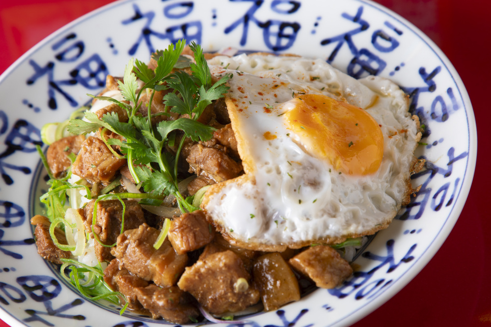 「日式魯肉飯」