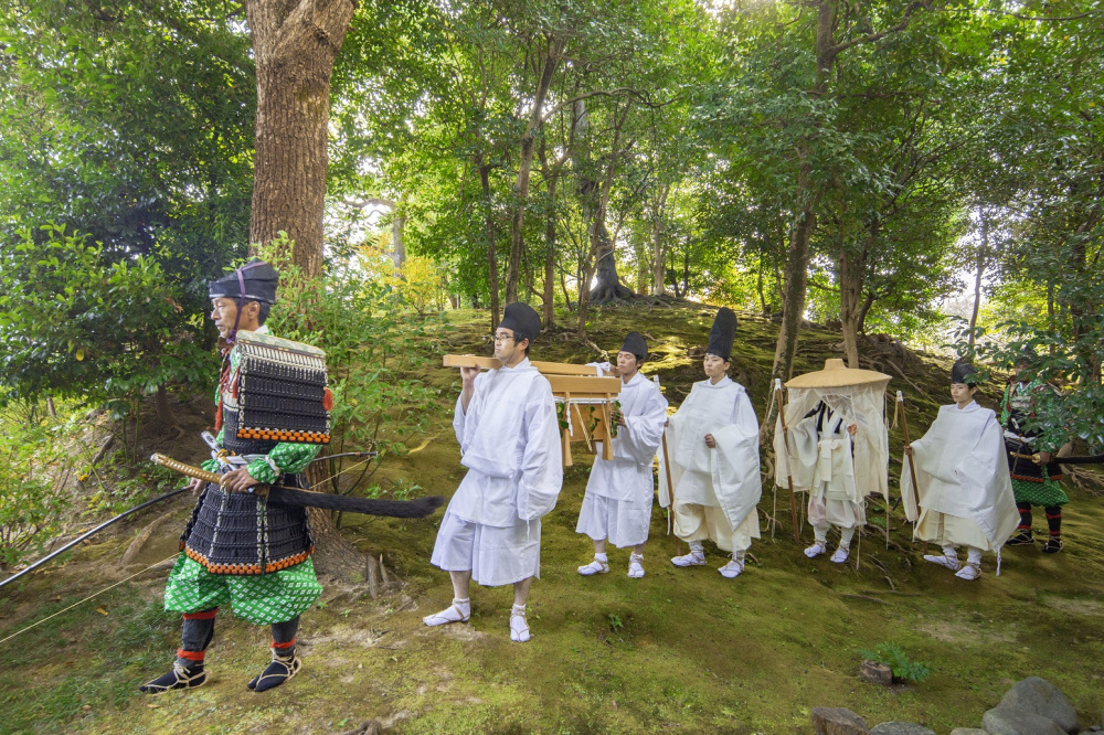 「令和の熊野詣」（R5年度実施 熊野御幸再現ウォークイベント）の様子