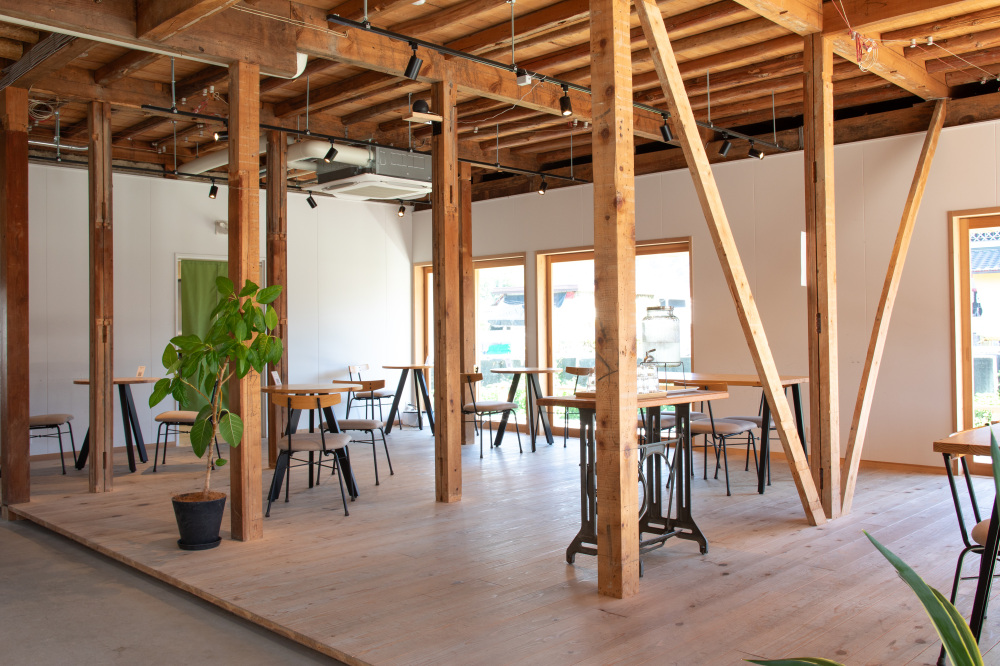 MIKASAKAN　カフェスペース