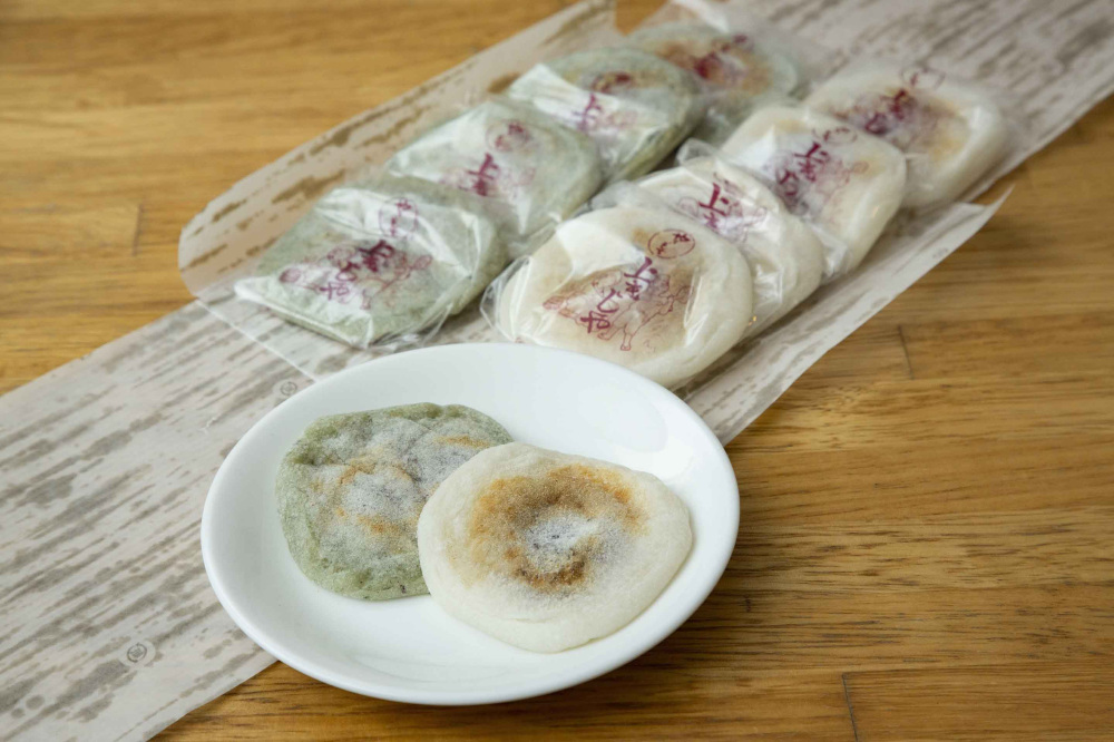 白もちとよもぎもち