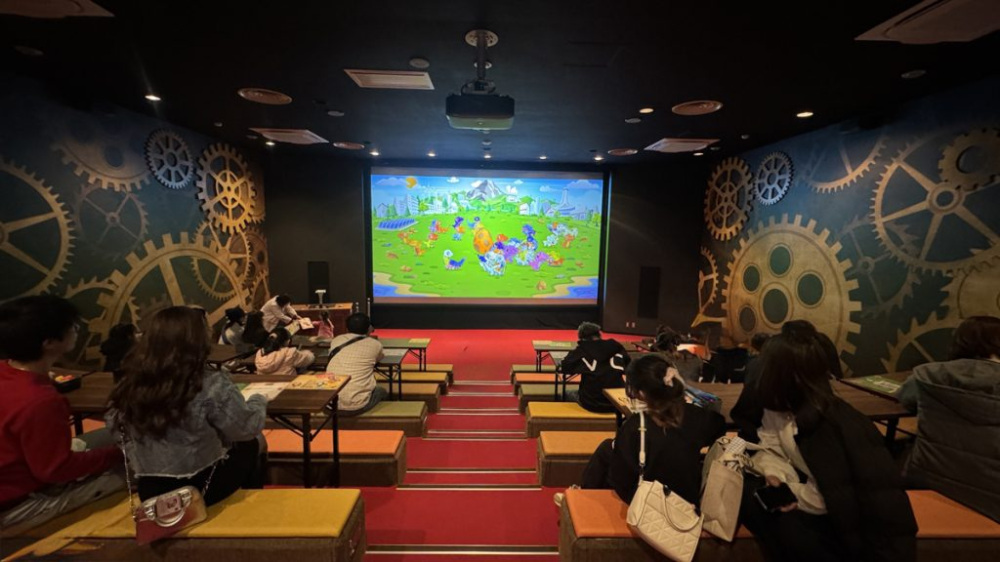 「エネルギーラボ」シアター内の様子。