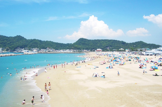 片男波海水浴場