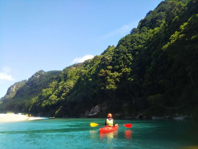 リバーカヤックツアー／KUMANO OUTDOOR TRIP