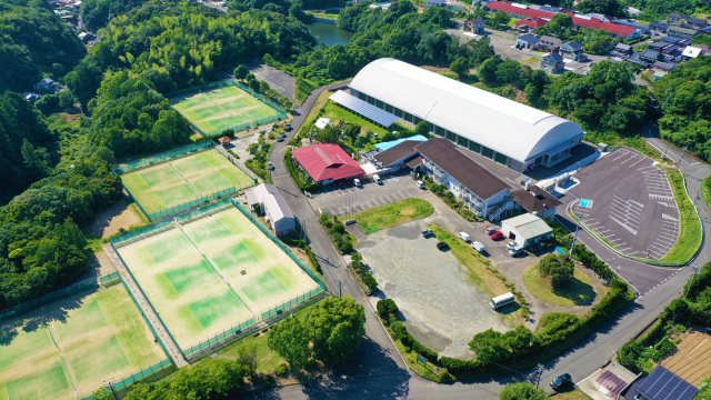 かわべテニス公園