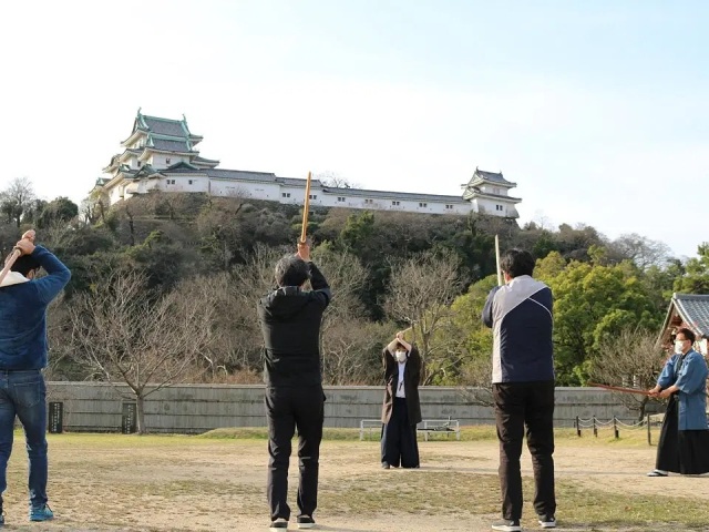 朝活 剣術エクササイズ！和歌山城の朝稽古／（一社）和歌山市…