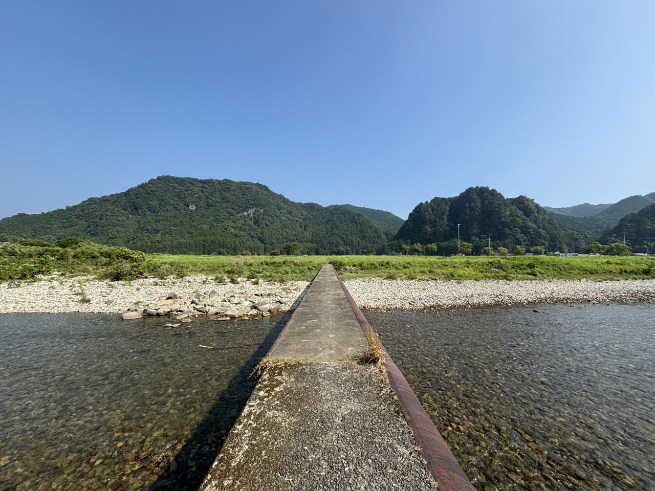 明神の潜水橋
